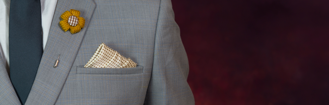 Mastering Elegance in the Windy City: A Guide to Men's Pocket Squares & Folds in Chicago