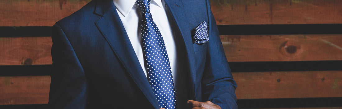 How To Fold A Pocket Square For A Wedding: A Guide 